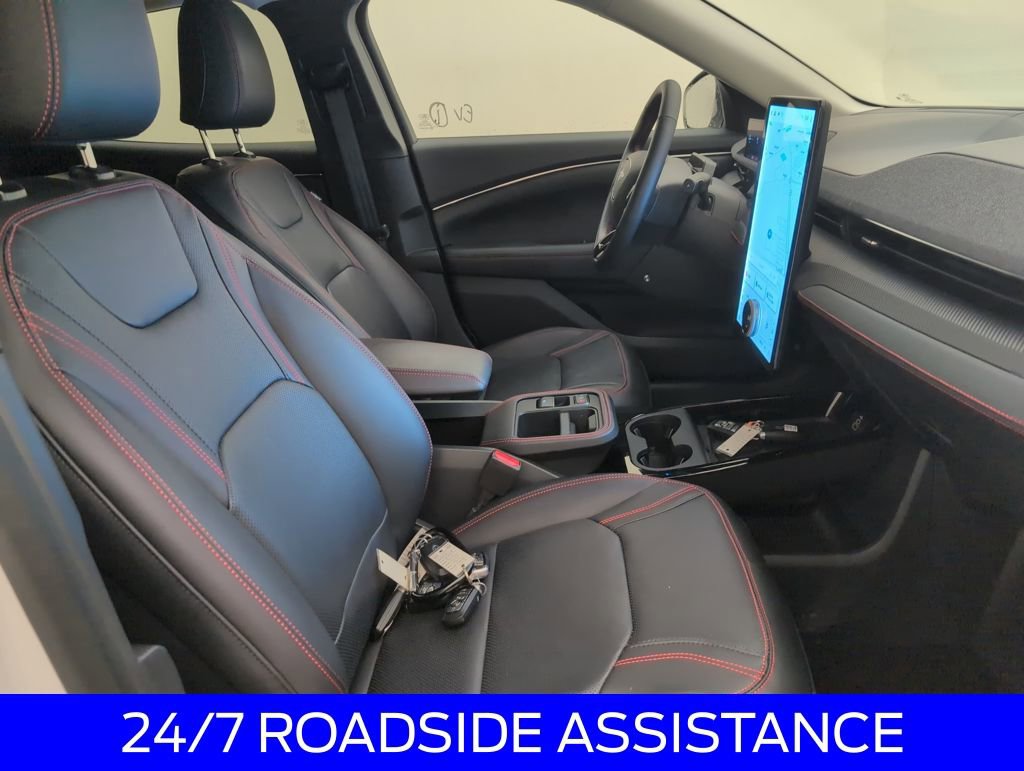 Certified 2025 Ford Mustang Mach-E Premium w/ Sport Appearance Package image 15