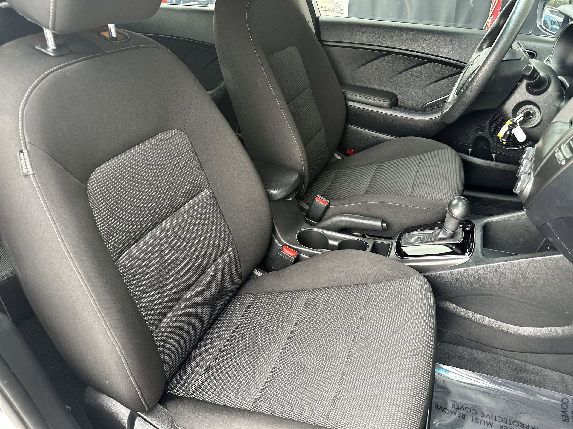 Used 2018 Kia Forte LX image 27