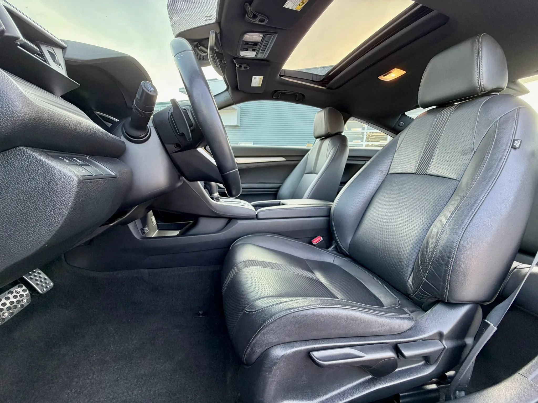 Used 2019 Honda Civic Touring image 20
