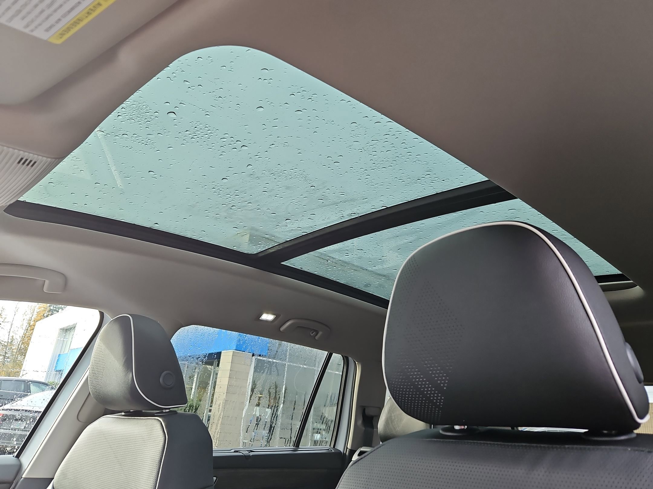 New 2026 Volkswagen Atlas SEL Premium R-Line image 22