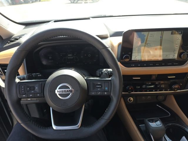 Used 2021 Nissan Rogue Platinum FWD image 21