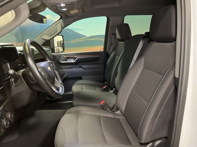 Used 2025 Chevrolet Silverado 2500 LT w/ Convenience Package image 29