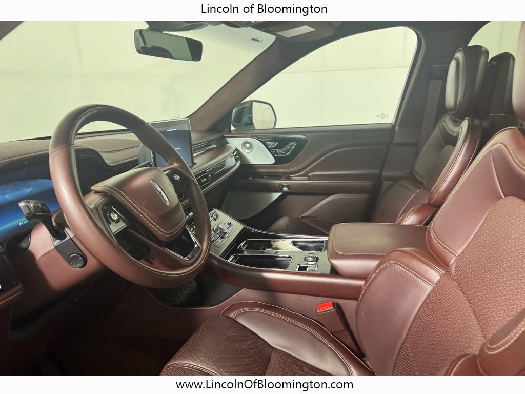 Certified 2023 Lincoln Aviator Black Label w/ Dynamic Handling Package AWD/4WD image 26
