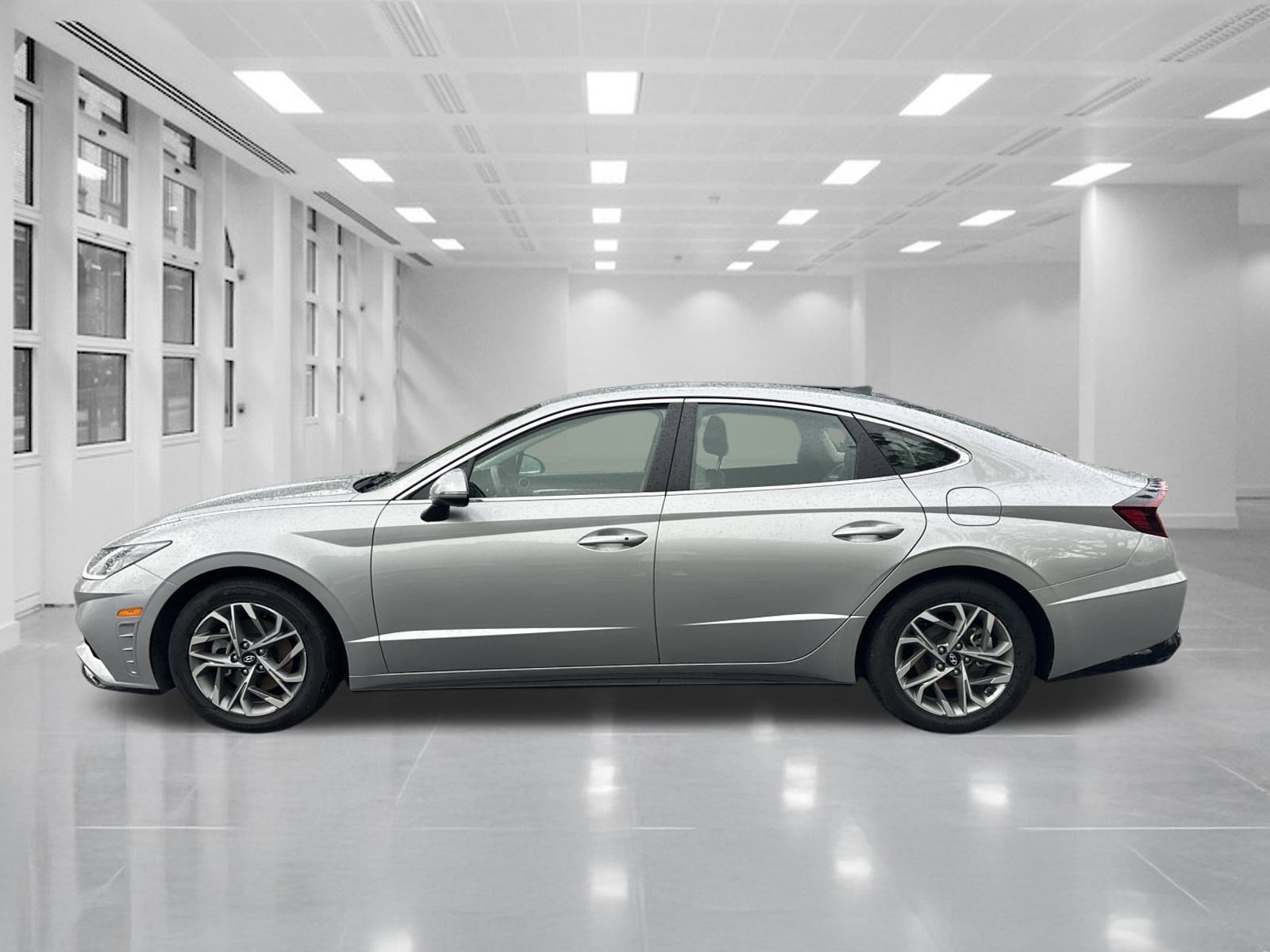 Used 2020 Hyundai Sonata SEL w/ Cargo Package FWD image 6