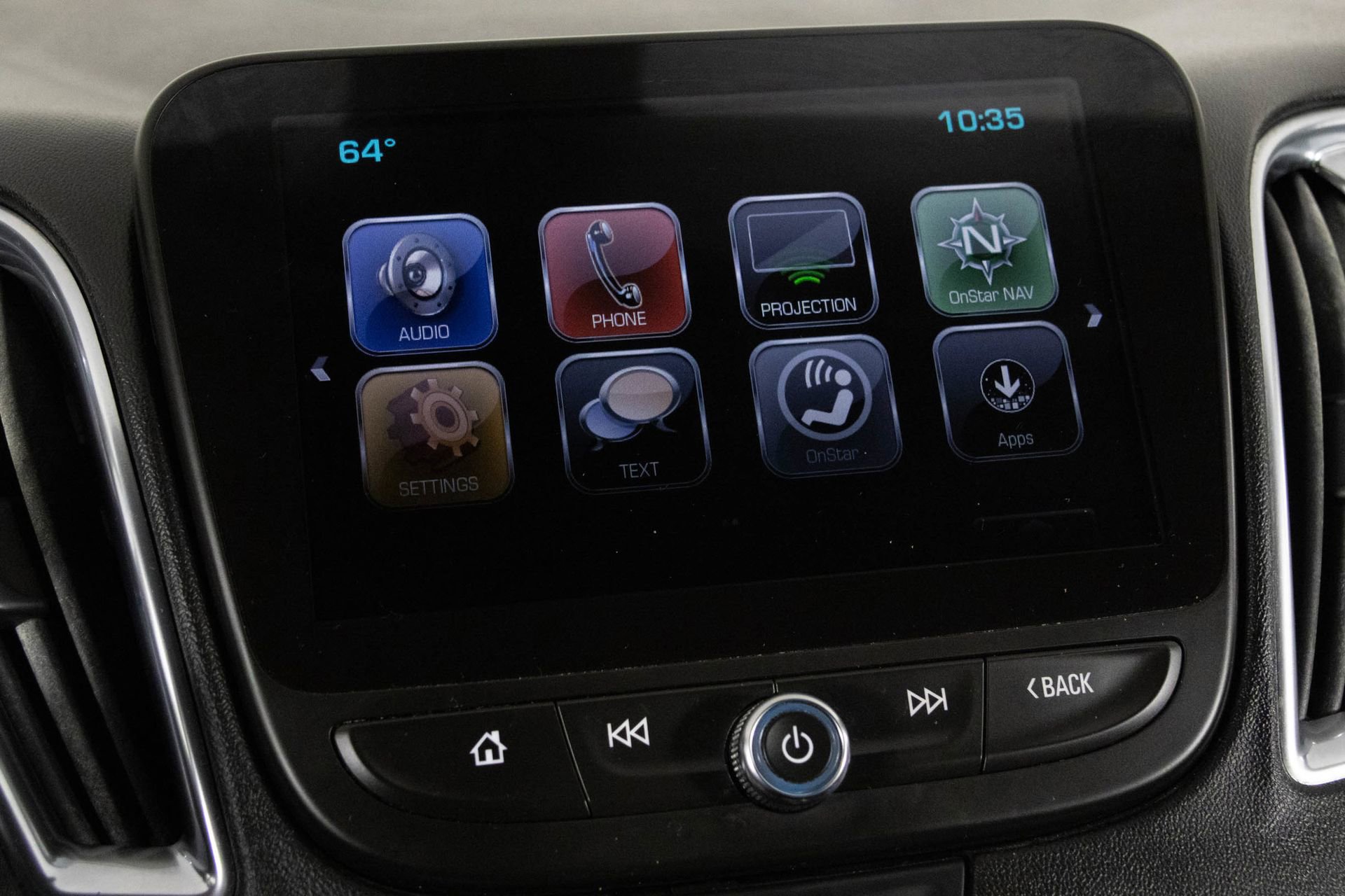 Used 2018 Chevrolet Malibu LT image 23