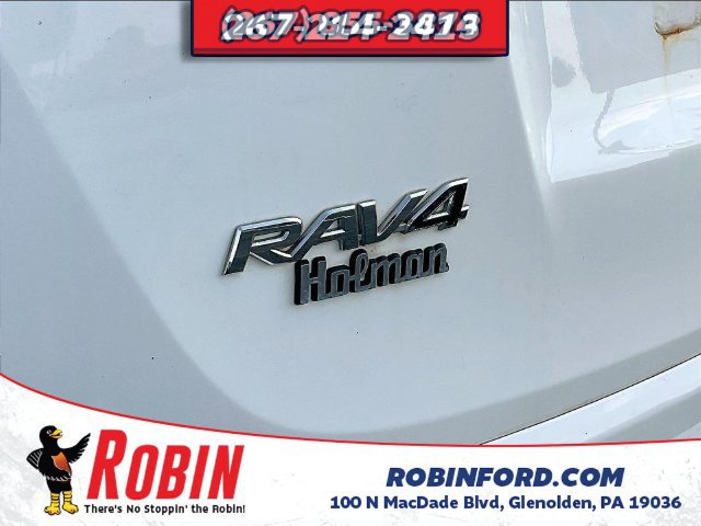 Used 2018 Toyota RAV4 LE w/ All Weather Liner Package AWD/4WD image 25