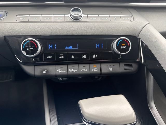 Certified 2023 Hyundai Elantra SEL w/ Convenience Package image 33