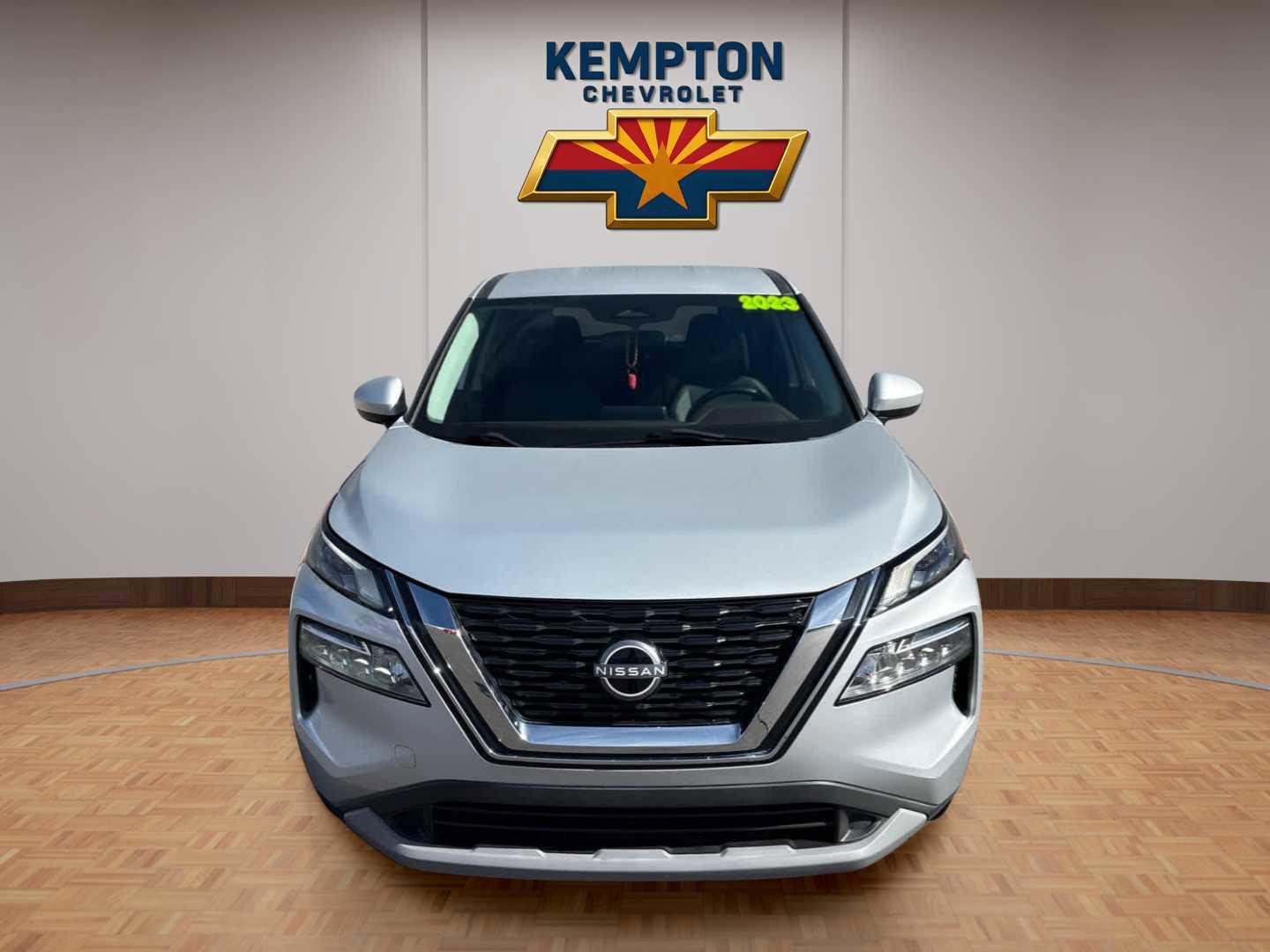 Used 2023 Nissan Rogue SV AWD/4WD image 1
