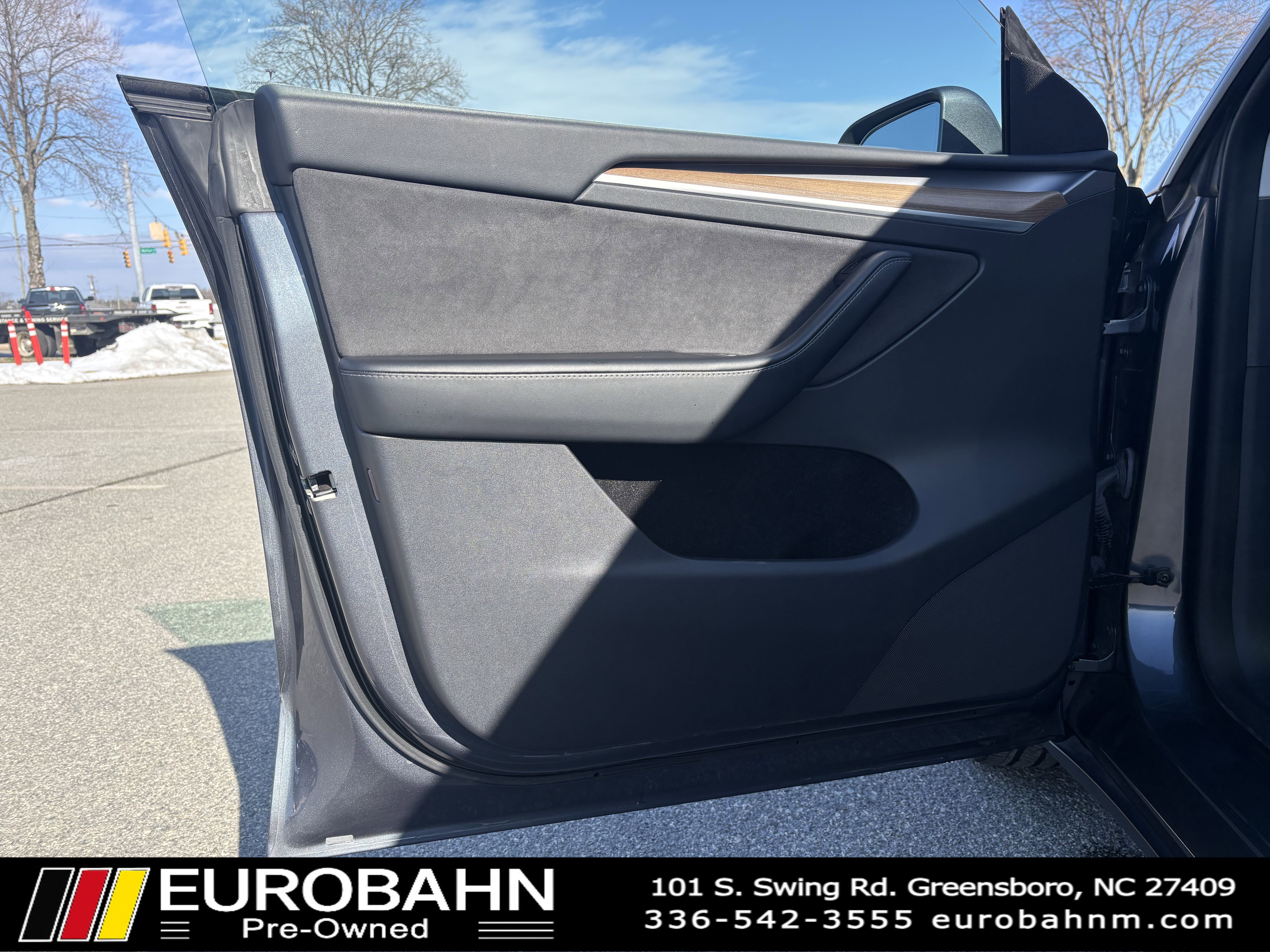 Used 2023 Tesla Model Y Long Range image 9