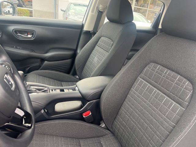Used 2023 Honda HR-V LX image 32