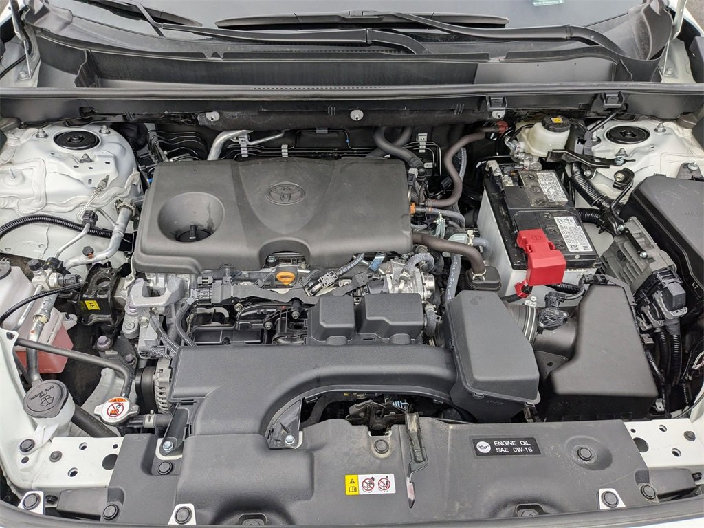Used 2025 Toyota RAV4 LE image 37