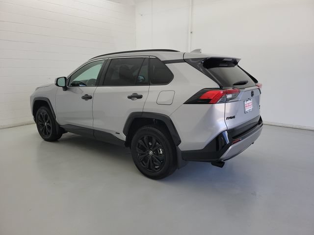 Used 2025 Toyota RAV4 SE AWD/4WD image 7