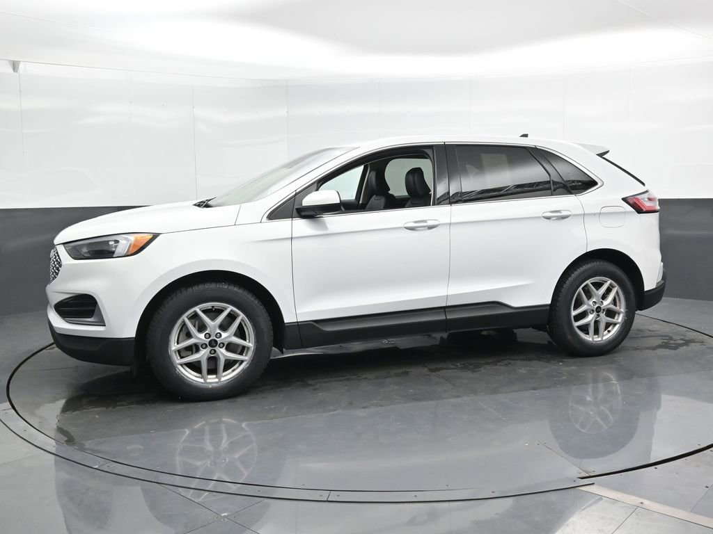 Used 2024 Ford Edge SEL image 8