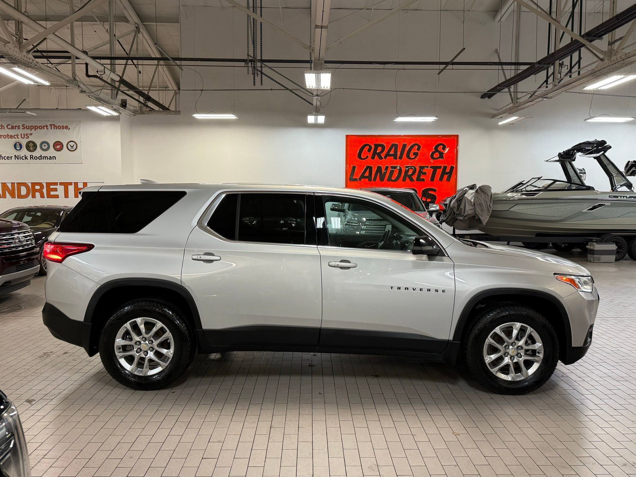 Used 2021 Chevrolet Traverse LS w/ LPO, Blackout Package FWD image 9