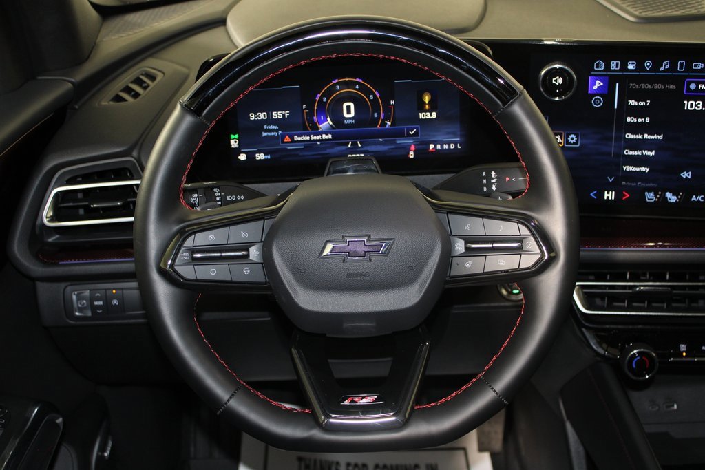 Used 2025 Chevrolet Traverse RS image 16