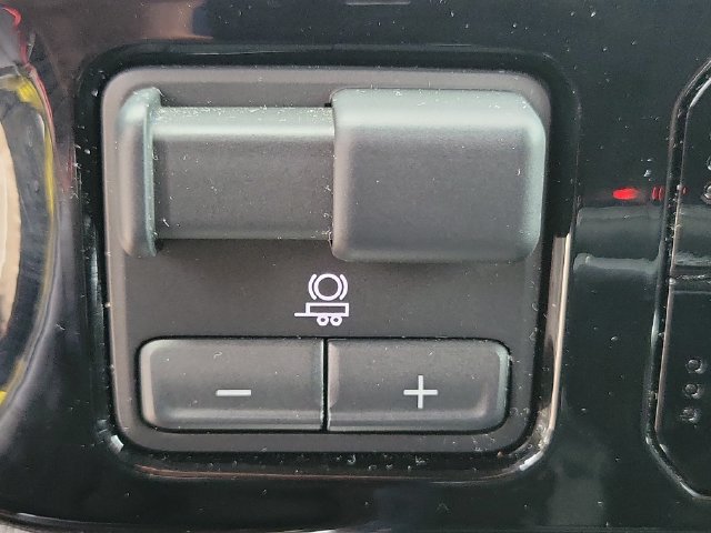 Used 2024 Chevrolet Silverado 1500 RST w/ Protection Package AWD/4WD image 19