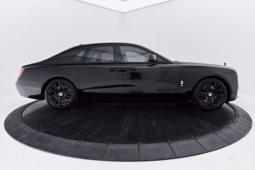 Used 2023 Rolls-Royce Ghost AWD/4WD image 21