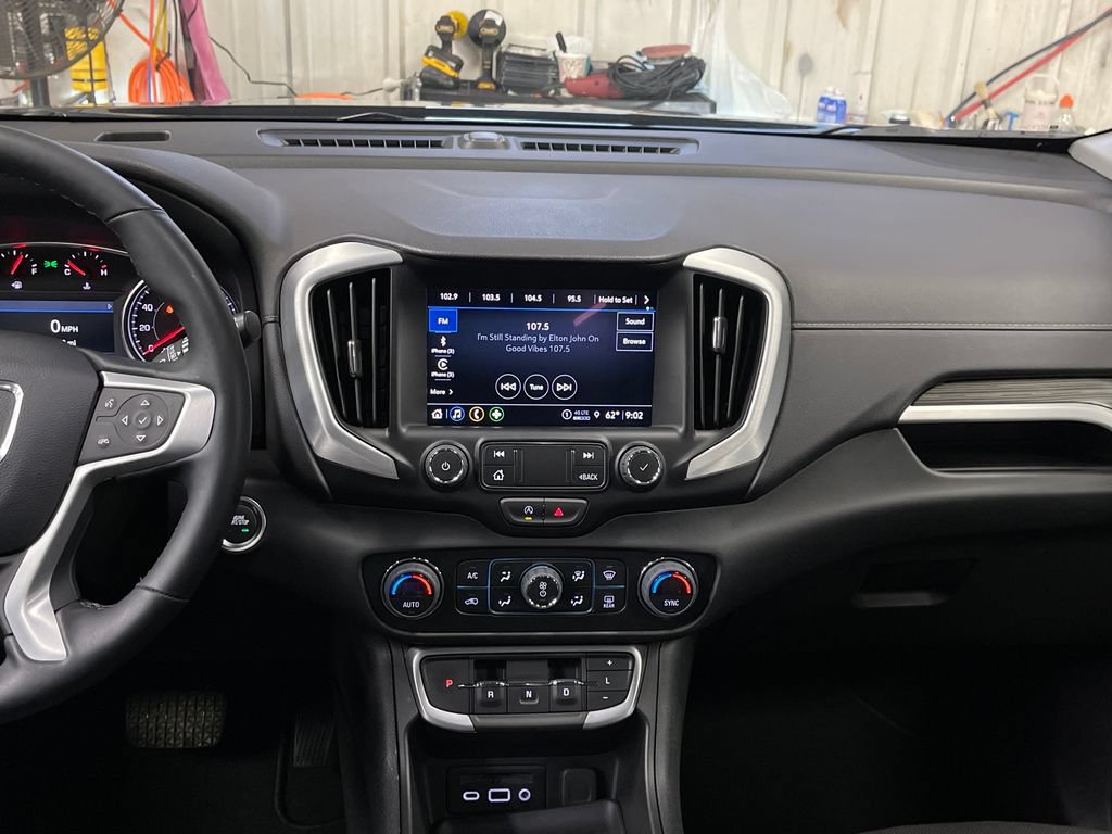 Used 2023 GMC Terrain SLT w/ Elevation Edition AWD/4WD image 19