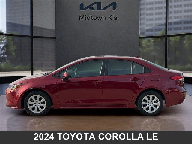Used 2024 Toyota Corolla LE image 6