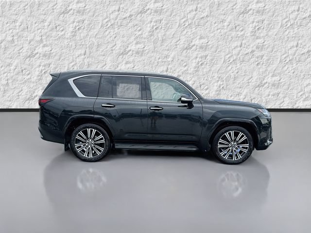 New 2026 Lexus LX 600 4WD w/ Luxury Package image 2