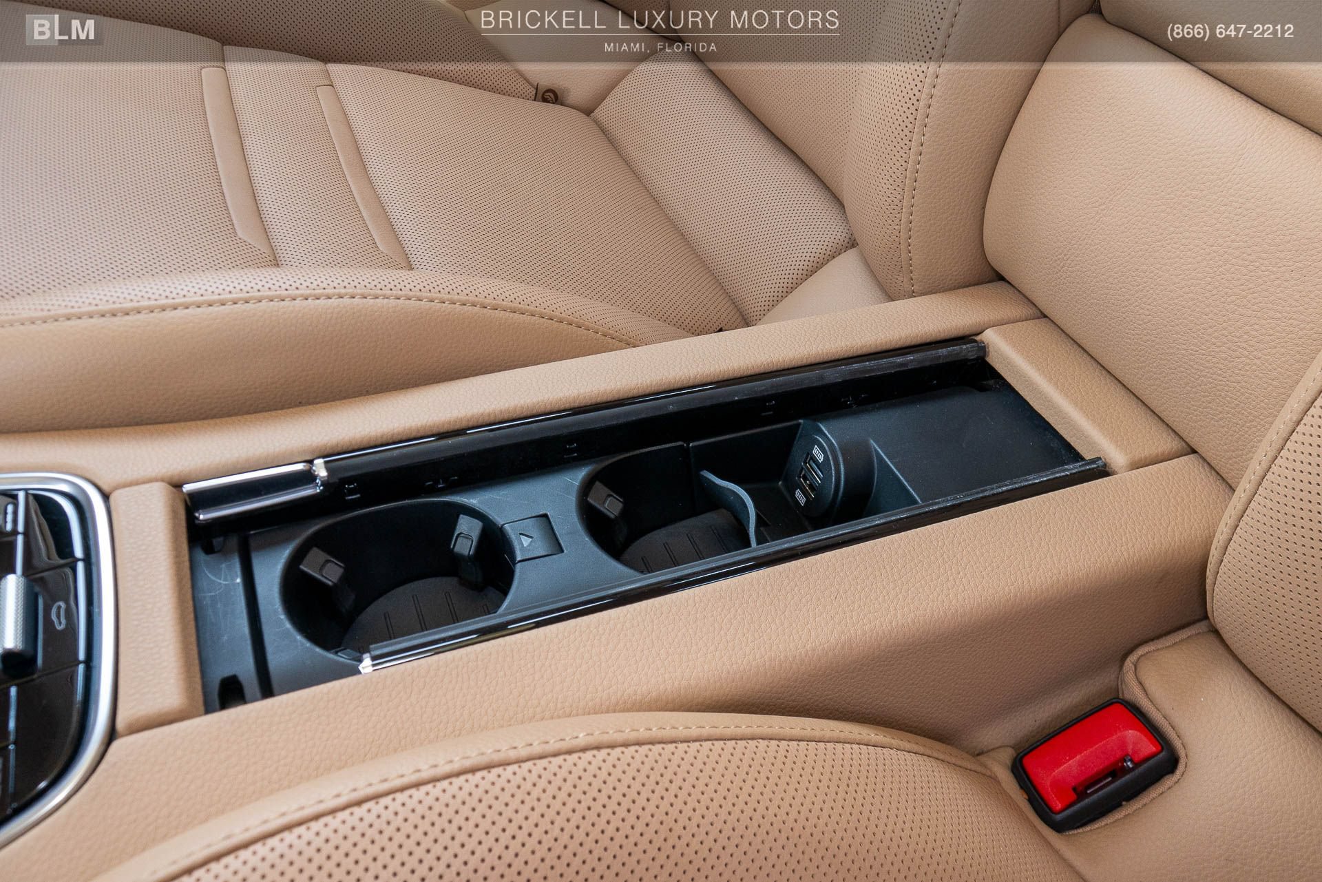 Used 2019 Porsche Panamera RWD image 19