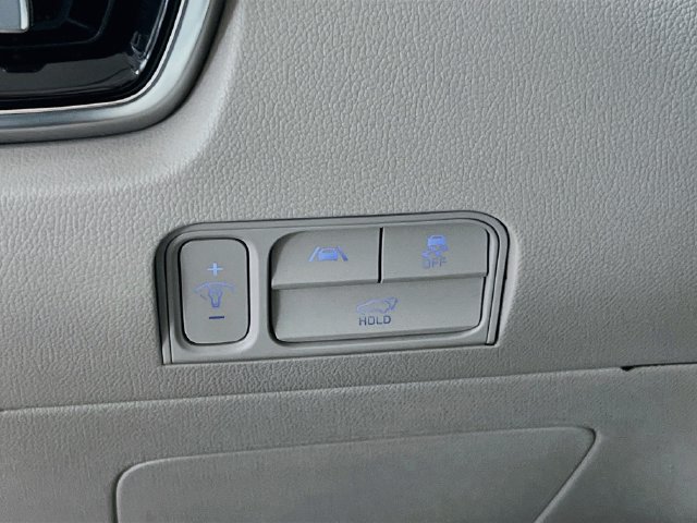 Certified 2023 Kia Sorento SX FWD image 10