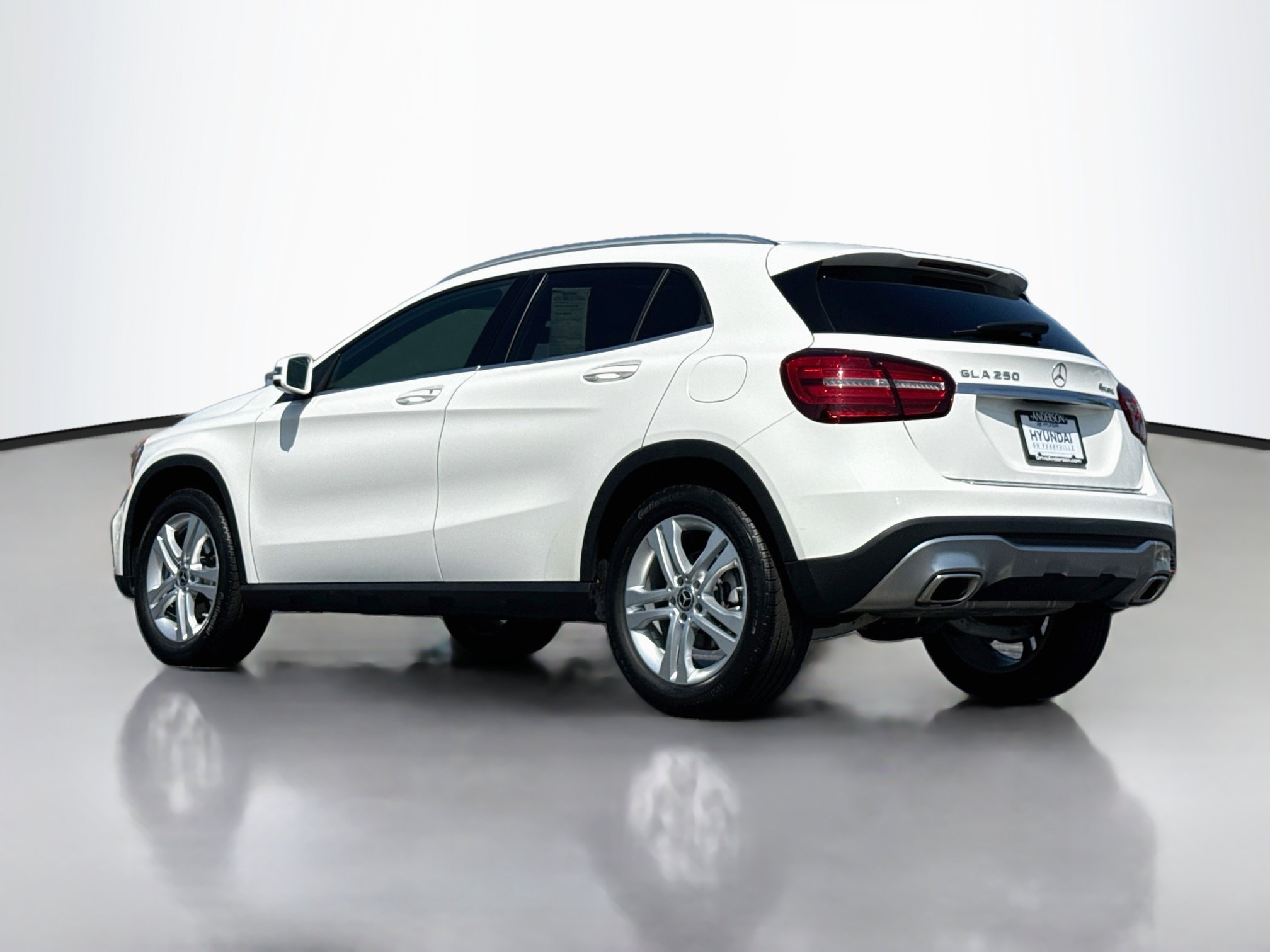 Used 2020 Mercedes-Benz GLA 250 4MATIC image 5