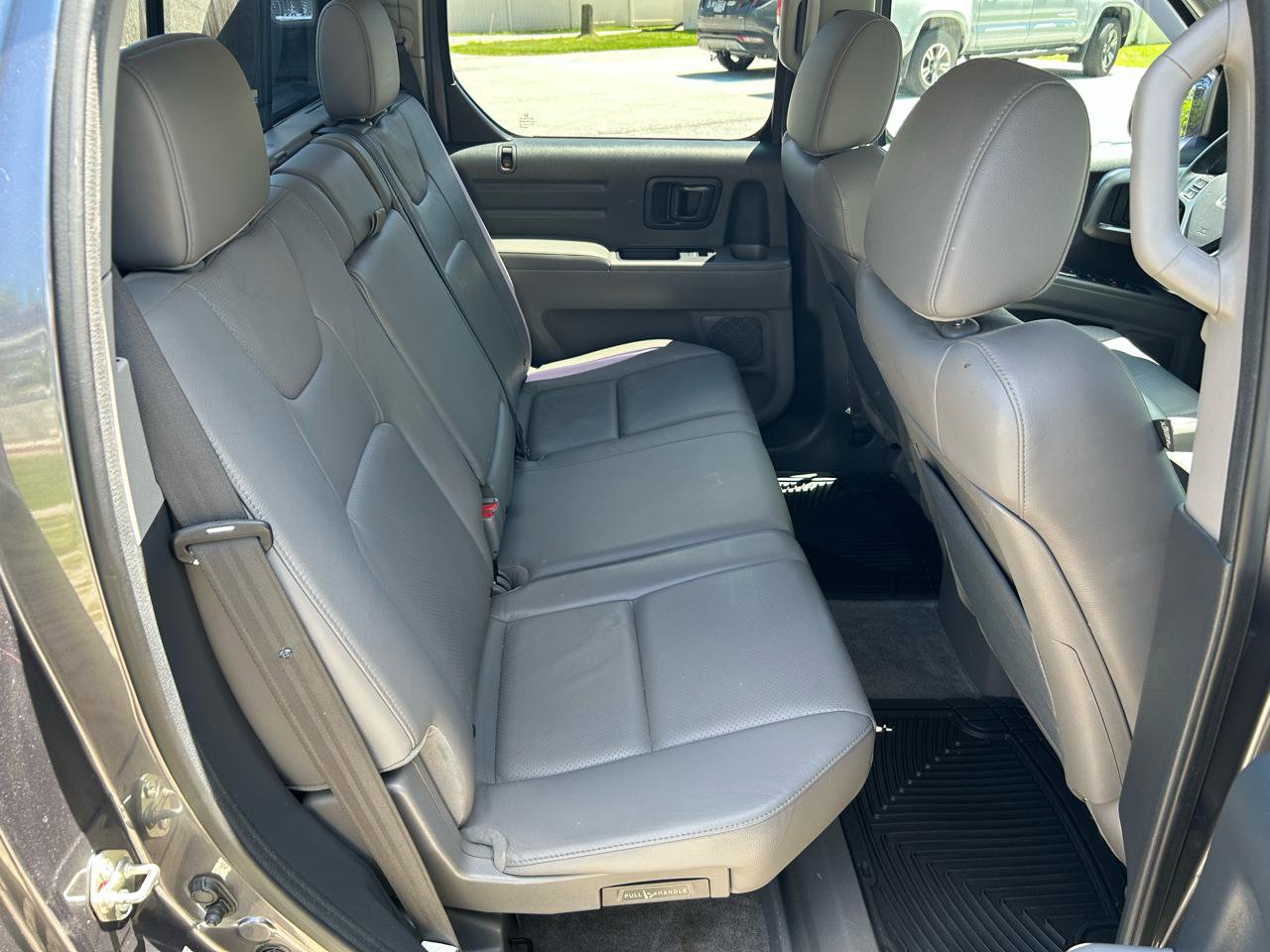 Used 2014 Honda Ridgeline RTL image 17