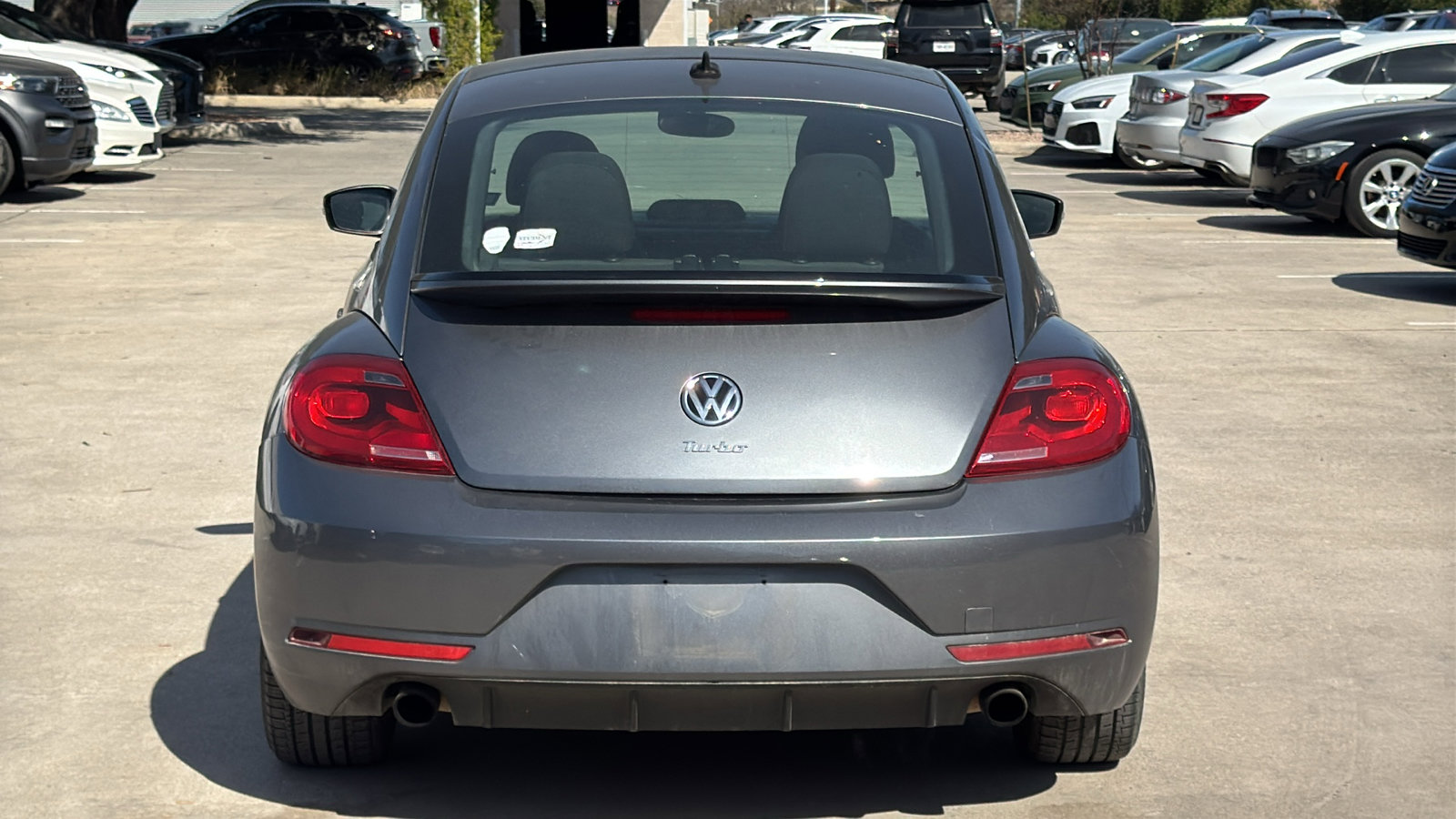 Used 2014 Volkswagen Beetle R-Line image 6