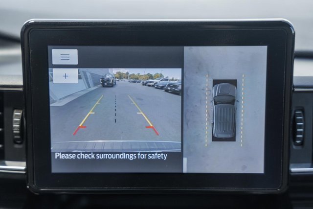 Used 2020 Ford Explorer Limited image 47