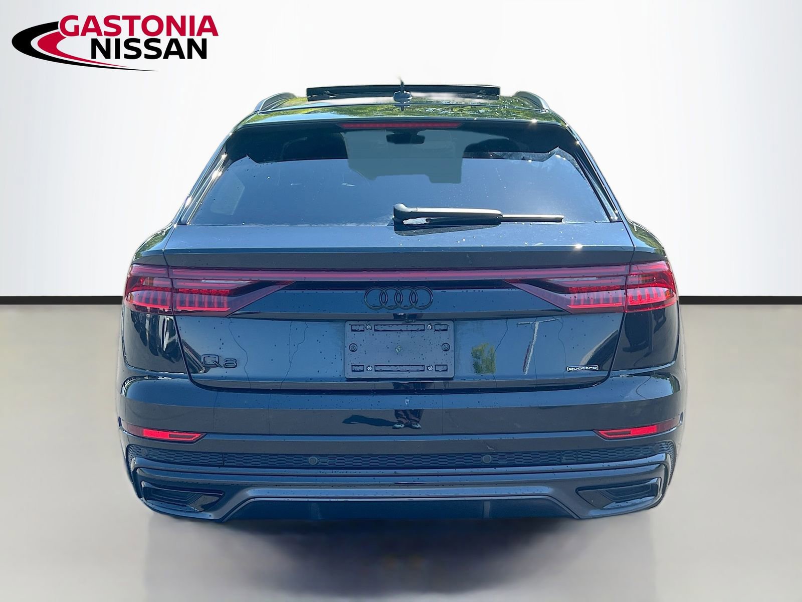 Used 2022 Audi Q8 Prestige image 7