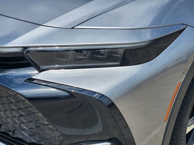 Used 2024 Toyota Crown Platinum image 9