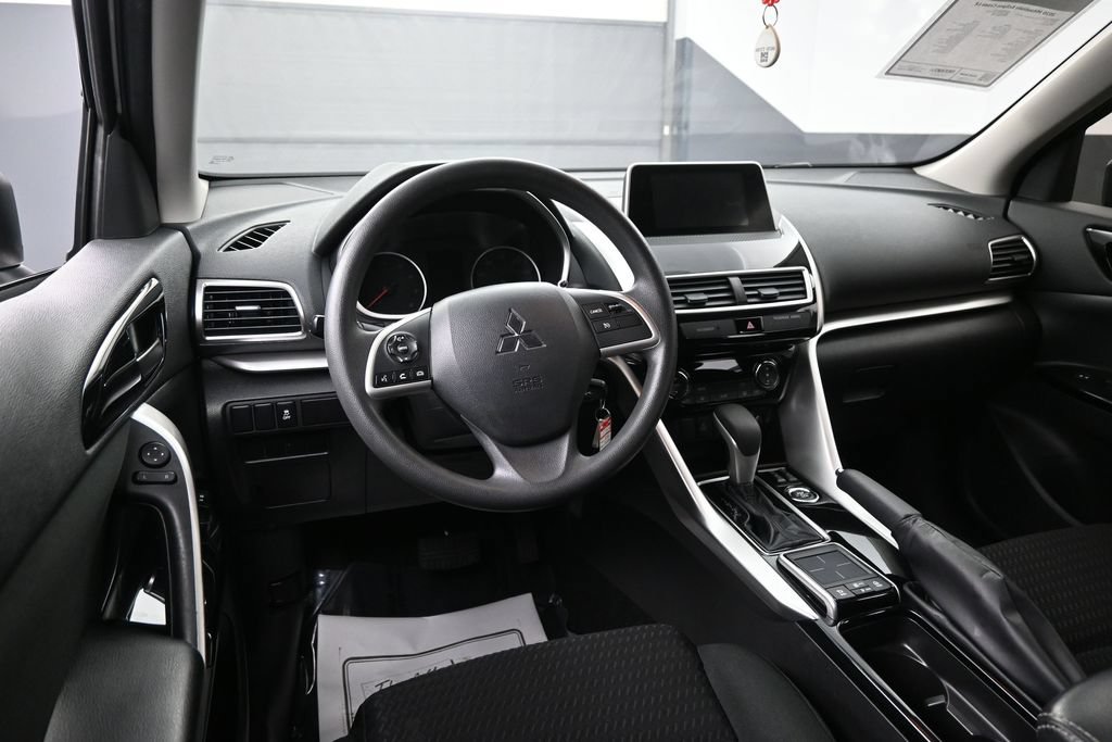 Used 2020 Mitsubishi Eclipse Cross LE AWD/4WD image 21