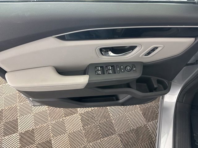 Certified 2023 Honda Pilot Touring image 24