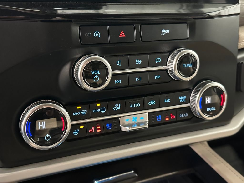 Used 2024 Ford Expedition Limited image 21