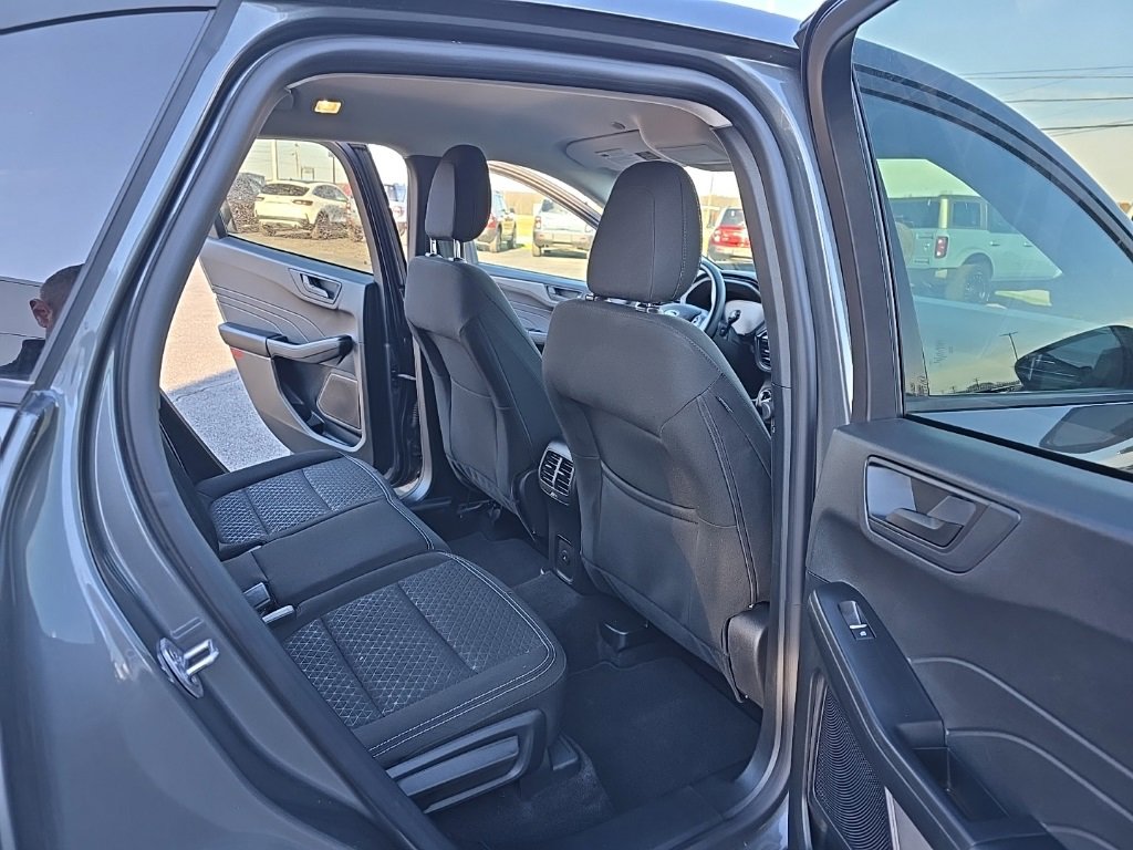 Used 2025 Ford Escape Active image 21