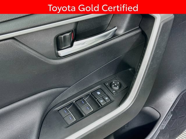 Certified 2022 Toyota RAV4 XLE AWD/4WD image 18