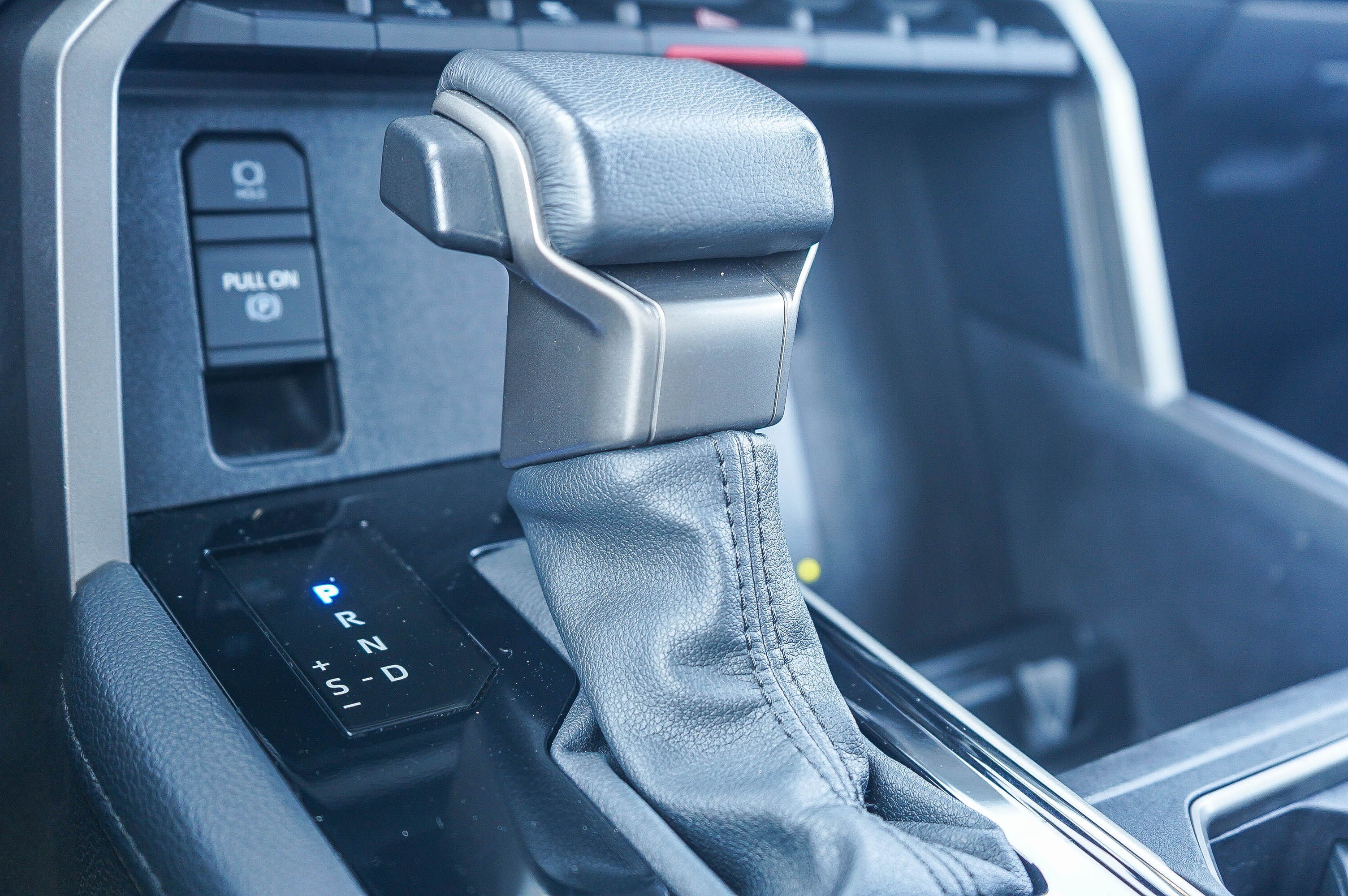 Certified 2025 Toyota Tundra Limited AWD/4WD image 24