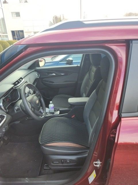 Used 2023 Chevrolet TrailBlazer LT image 4