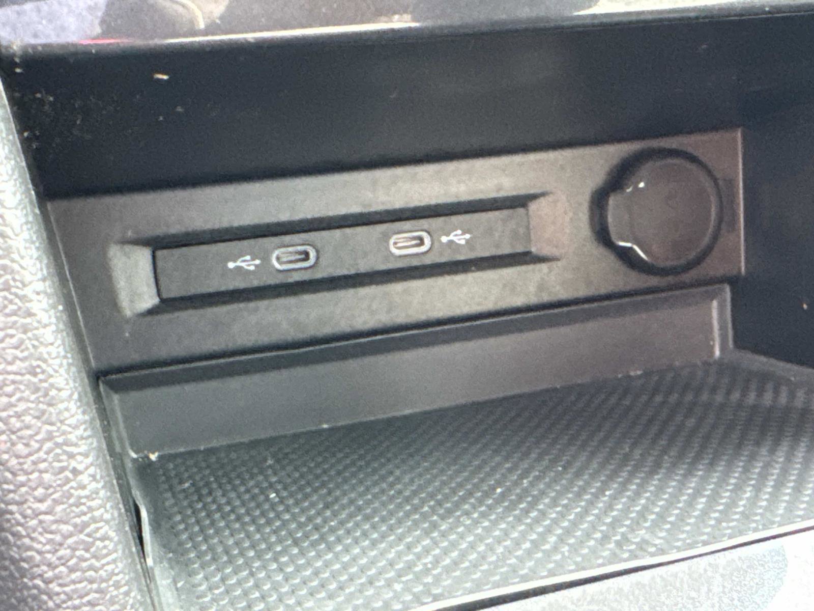 Used 2021 Volkswagen Tiguan S image 25