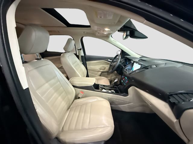 Used 2018 Ford Escape Titanium w/ Ford Safe & Smart Package image 29