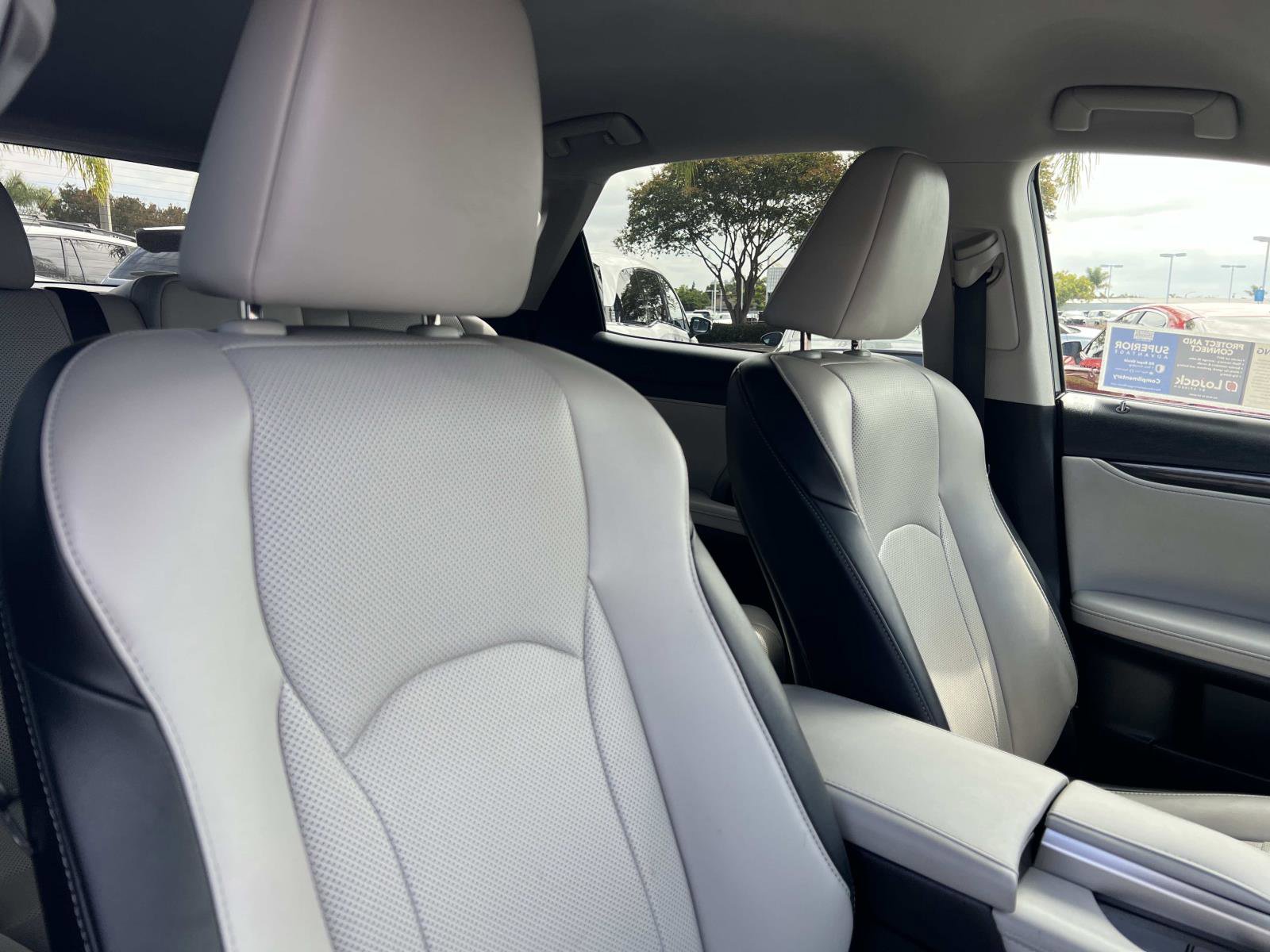 Used 2018 Lexus RX 350 FWD w/ Accessory Package image 30