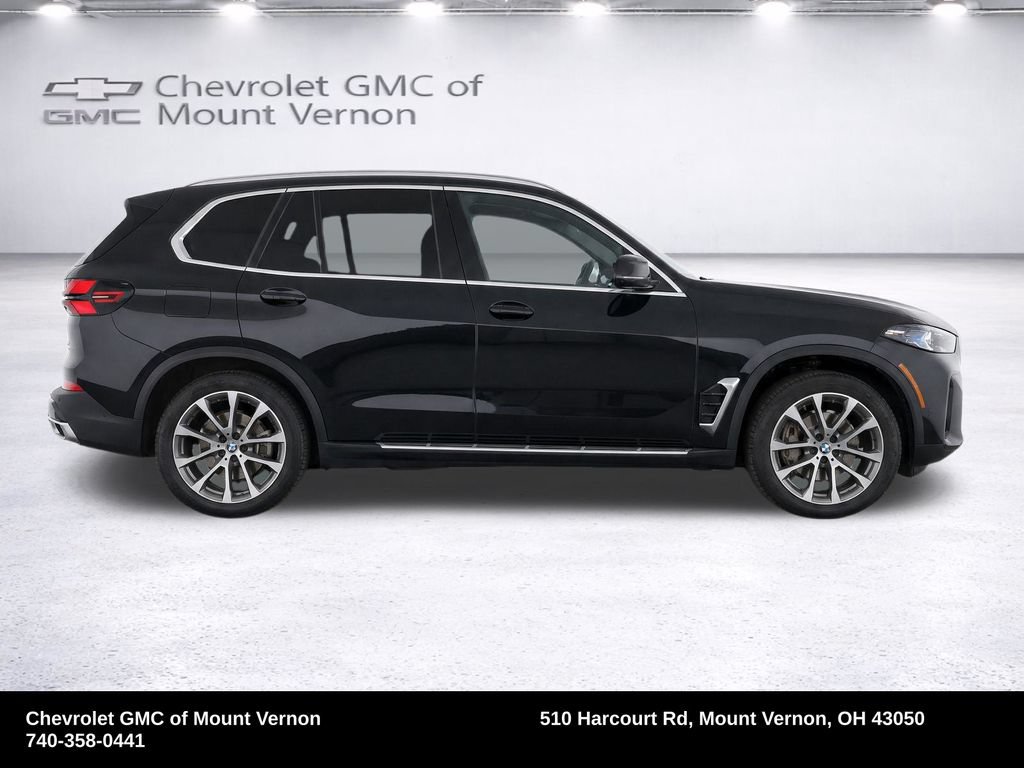 Used 2026 BMW X5 xDrive40i AWD/4WD image 43