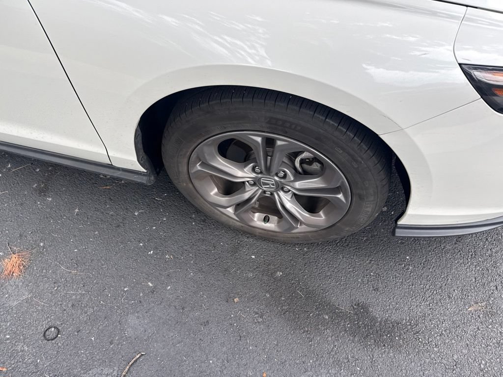 Used 2024 Honda Accord EX image 13