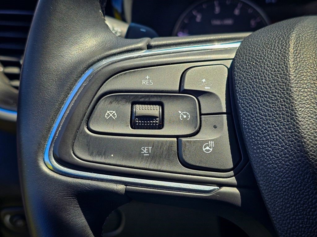 Certified 2023 Buick Envision Essence AWD/4WD image 20
