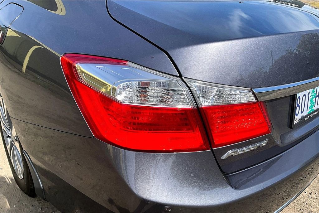 Used 2015 Honda Accord LX image 28