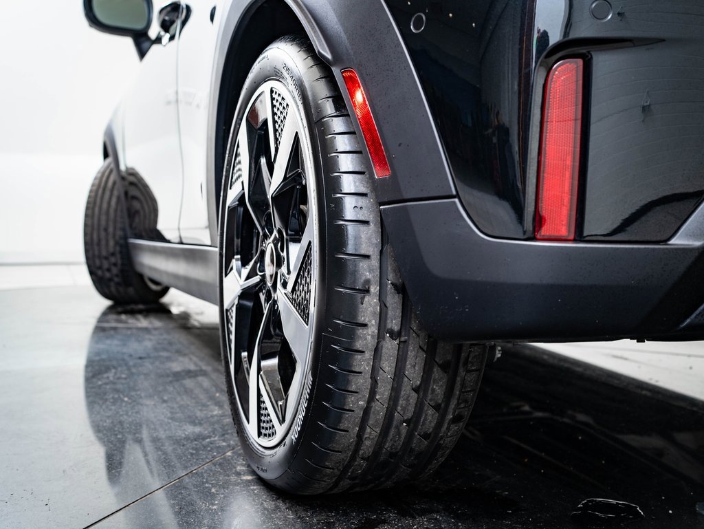 Certified 2025 MINI Cooper S image 44