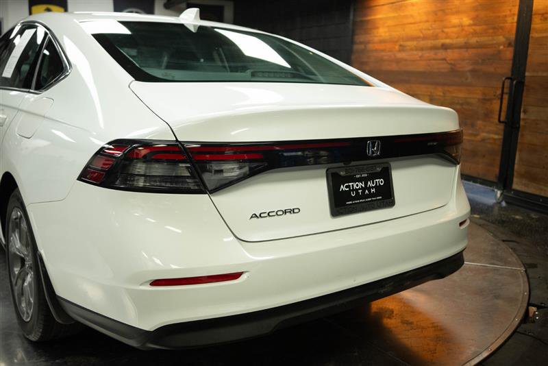 Used 2023 Honda Accord EX image 6