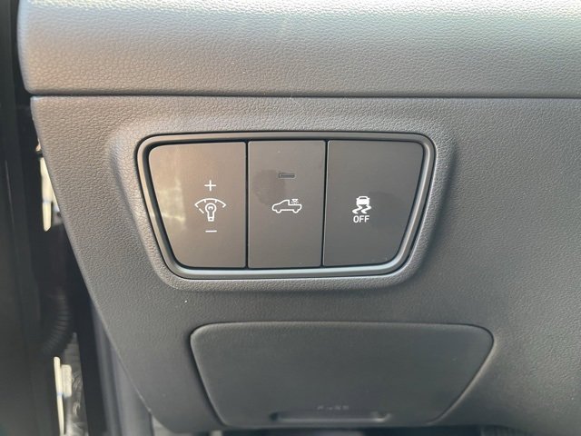 Used 2024 Hyundai Santa Cruz Limited image 10