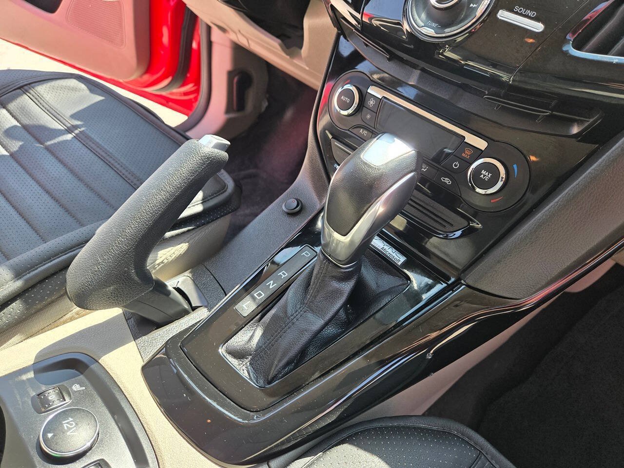 Used 2014 Ford Focus Electric Hatchback FWD image 38